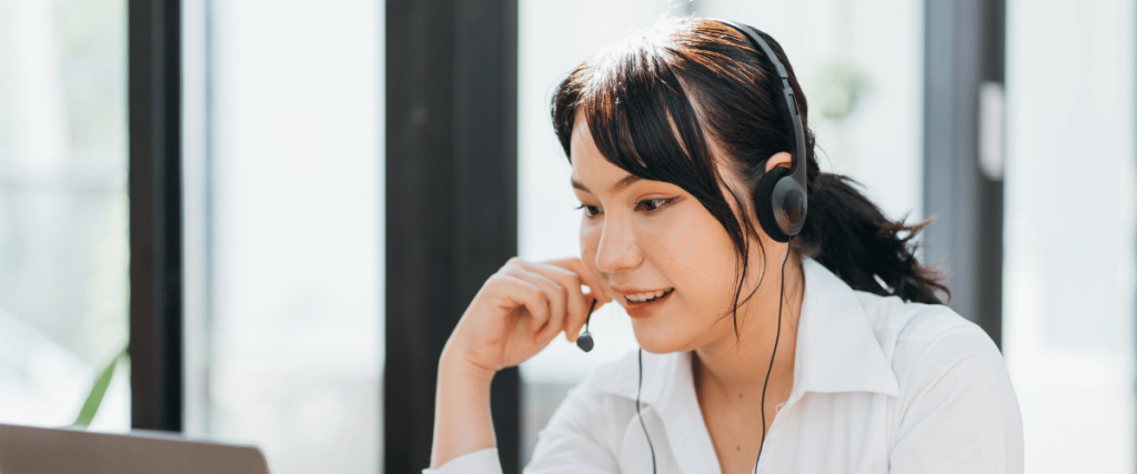 Building Stronger Customer Relationships: What to Say Instead of 'Sorry' in Call Center Interactions