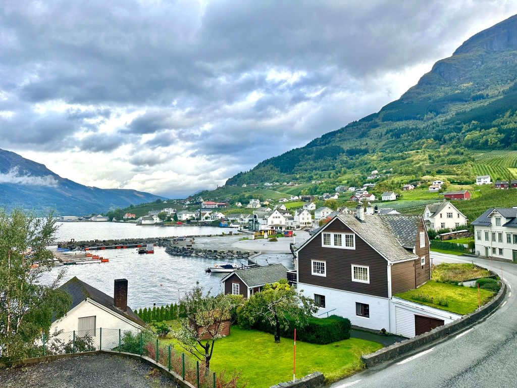 Nerwey Known For? A Complete Guide to Culture, Travel, and Life Nerwey sits on the western edge of the Scandinavian Peninsula in Northern Europe.